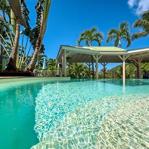Coco , Deshaies Guadeloupe
